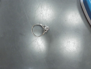 BAGUE OR BLANC 18K 2.67G DIAMANT reconditionné
