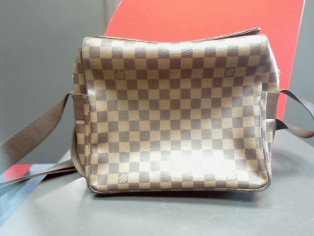 SAC LOUIS VUITTON NAVIGLIO reconditionné