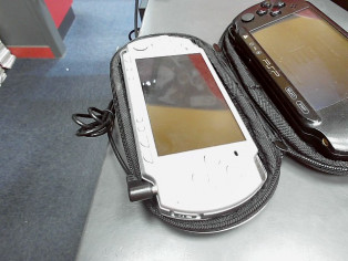 SONY PSP SLIM GRISE BATTERIE NEUVE reconditionné