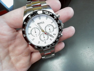 MONTRE BOSS BLANCHE reconditionné