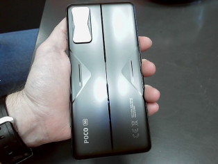 POCO F4 GT 128 reconditionné