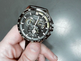 MONTRE PULSAR VK68 reconditionné