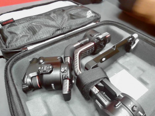 STABILISATEUR DJI RS 2 PRO COMBO reconditionné