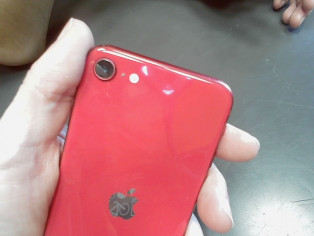 IPHONE SE 2020 78% reconditionné