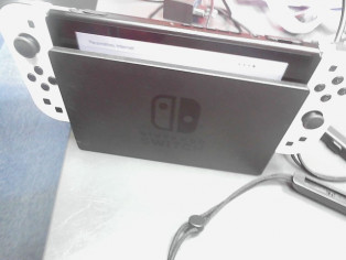 NINTENDO SWITCH BLANCHE reconditionné