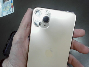 IPHONE 11 PRO MAX 64GO PRET 06/07 reconditionné