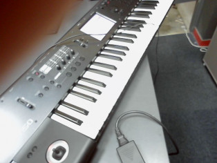 KORG WORKSTATION M50 61 TOUCHES reconditionné