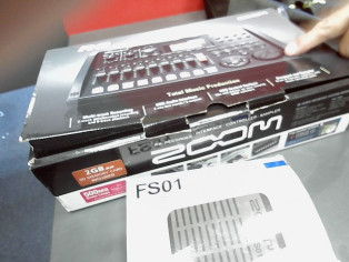 ZOOM R8 + FOOT SWITCH FS01 reconditionné