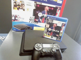 PS4 SLIM 500 GO PACK FIFA 21 BOITE ... reconditionné