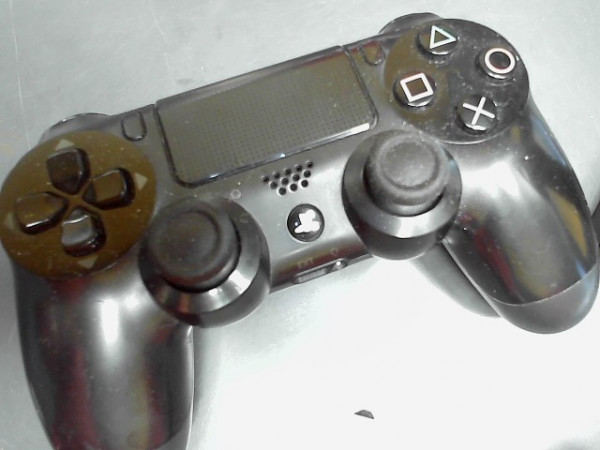 MANETTE PS4 NOIRE reconditionné