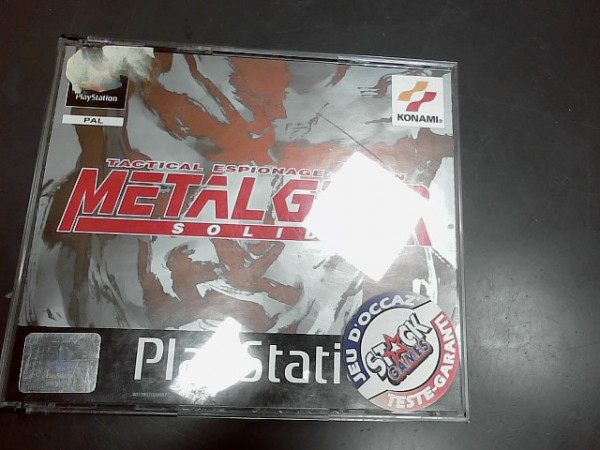 METAL GEAR SOLID PS1 reconditionné