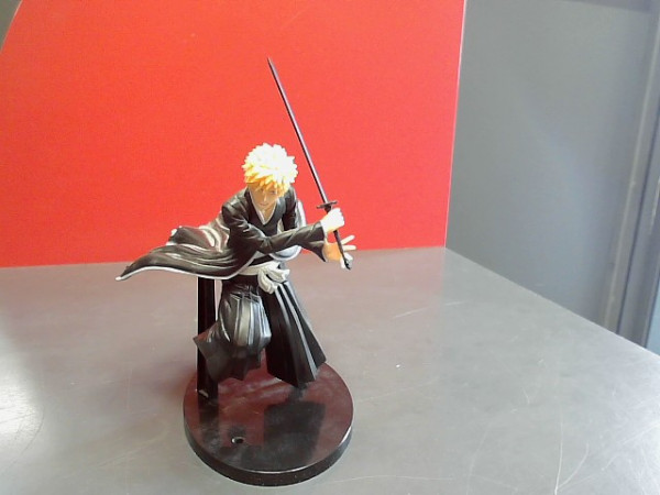 FIGURINE BLEACH reconditionné