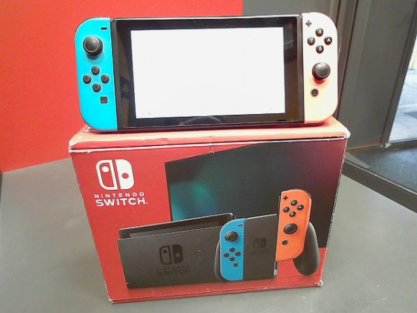 NINTENDO SWITCH V2 reconditionné