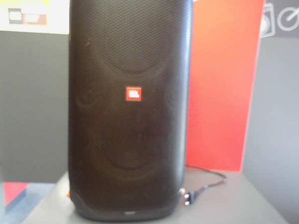 JBL PARTY BOX 110