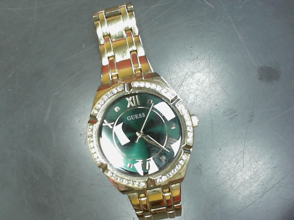 MONTRE GUESS FEMME reconditionné
