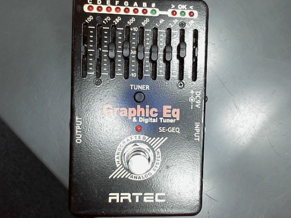 PEDALE GRAPHIC ARTEC reconditionné