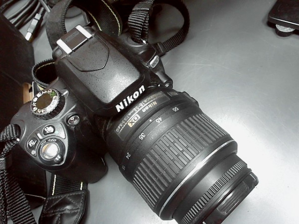 NIKON D60 + 18-55 reconditionné