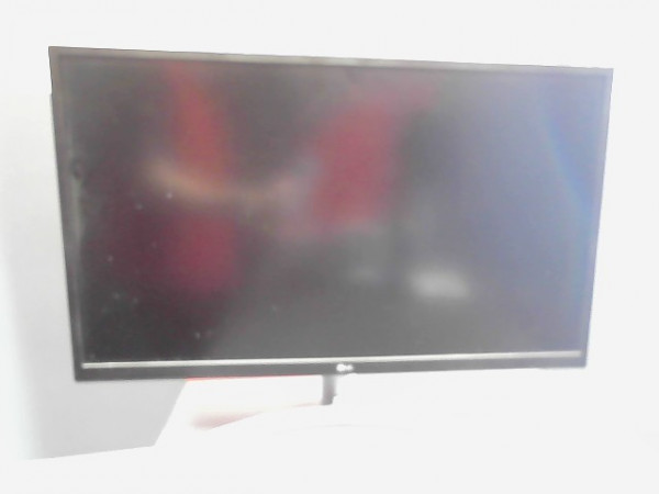ECRAN LG UHD 27UL500 reconditionné