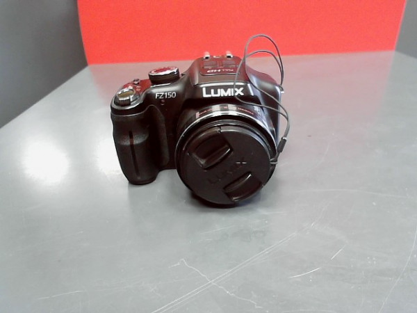 LUMIX FZ150 reconditionné