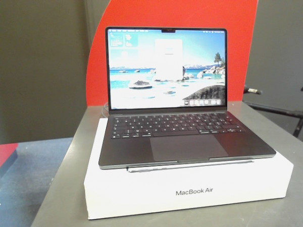 MACBOOK AIR M2 2022 reconditionné