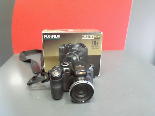 FUJIFILM FINEPIX S2950 reconditionné