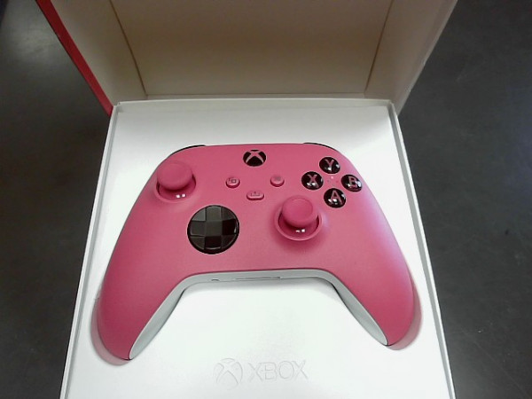 MANETTE XBOX SERIE ROSE reconditionné