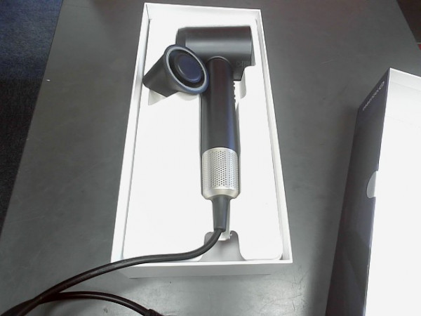 ESSENTIEL B SECHE CHEVEUX HAIR DRYER reconditionné