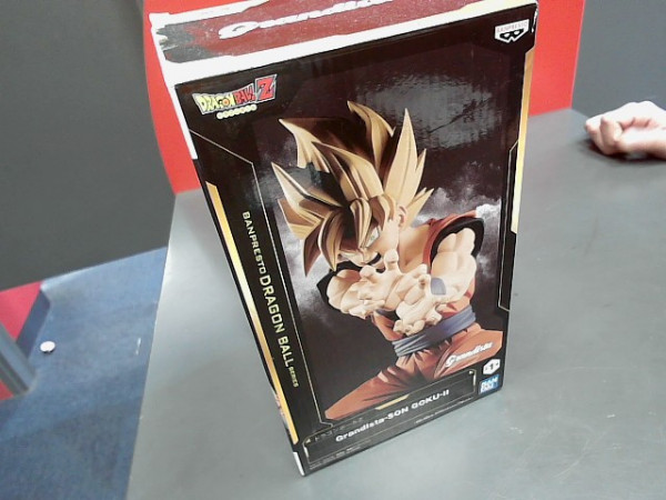 FIGURINE GOKU BANPRESTO reconditionné